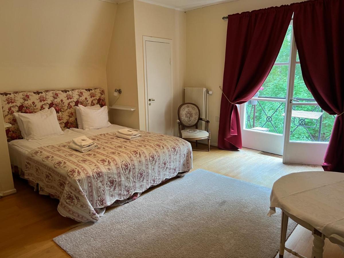 Herrgards Hotell Gyllene Haesten 바스터벡 외부 사진